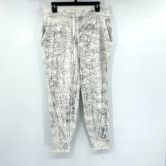 Lululemon Warm‎ Down Jogger *7/8 Length in Thread Dye White Black Sz 10 - Picture 1 of 6